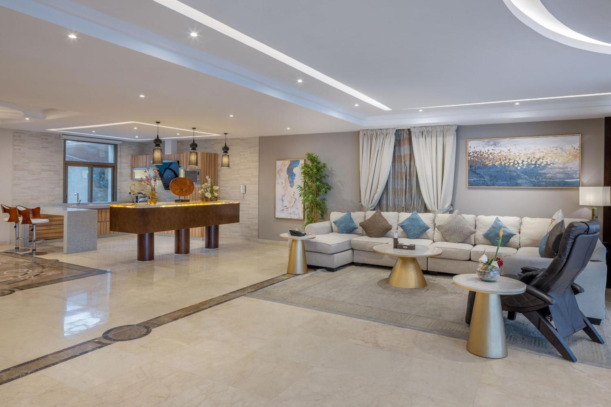 Braira Al Azizya Hotel&Resort El-Huber Dış mekan fotoğraf