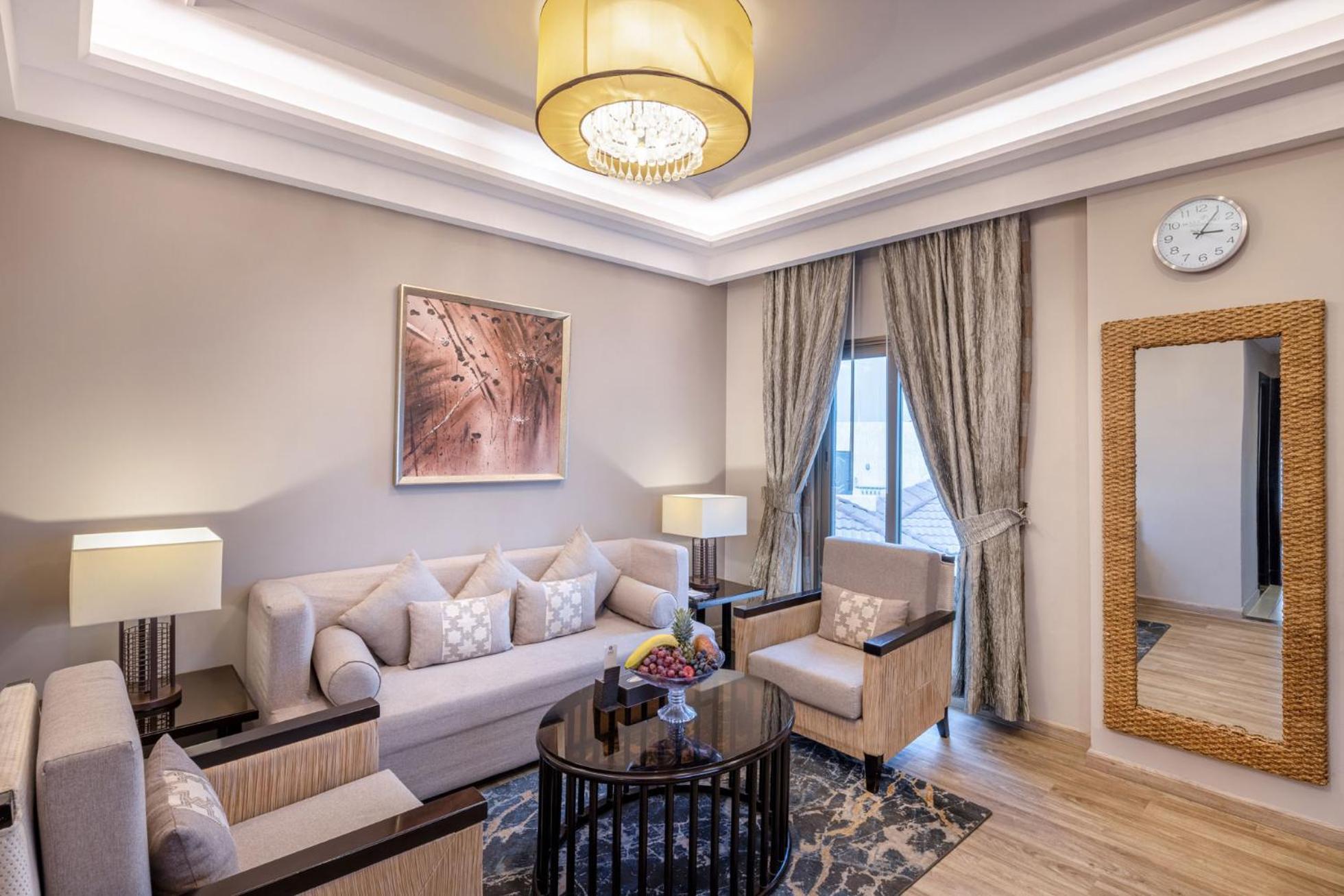 Braira Al Azizya Hotel&Resort El-Huber Dış mekan fotoğraf